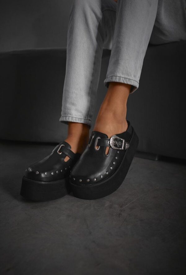 ZUECO BETANIA NEGRO ART80 - Image 2