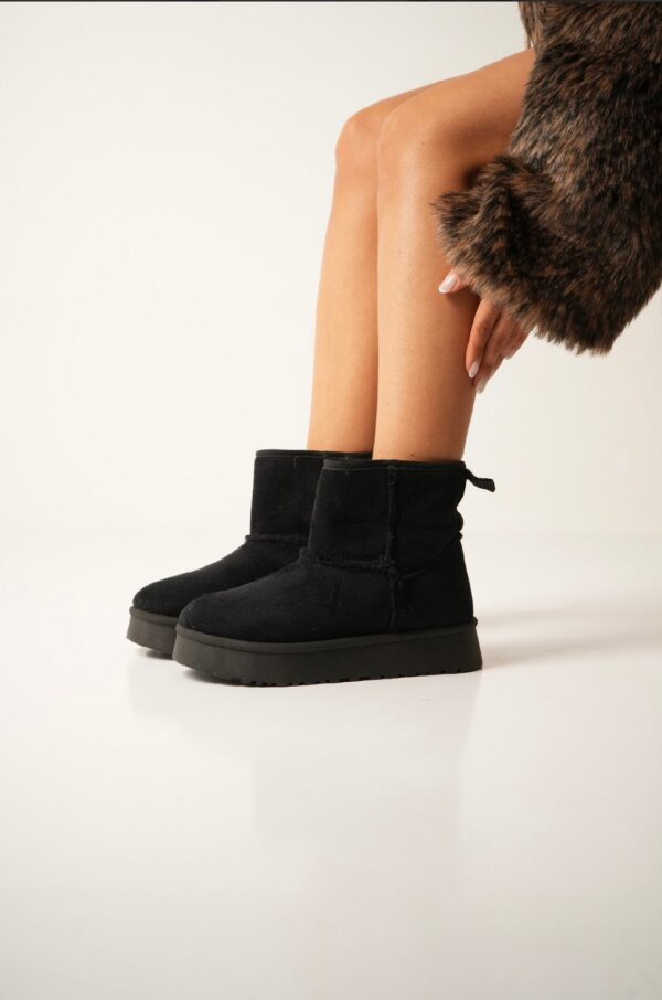 PANTUBOTA NEGRA - Image 3