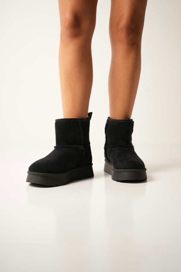 PANTUBOTA NEGRA - Image 2